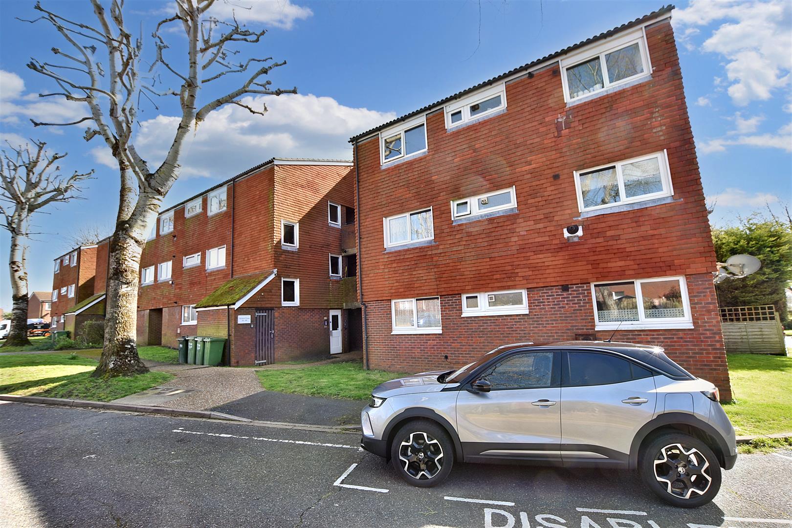 Property Details for Byland Close, Eastbourne Town Property Estate